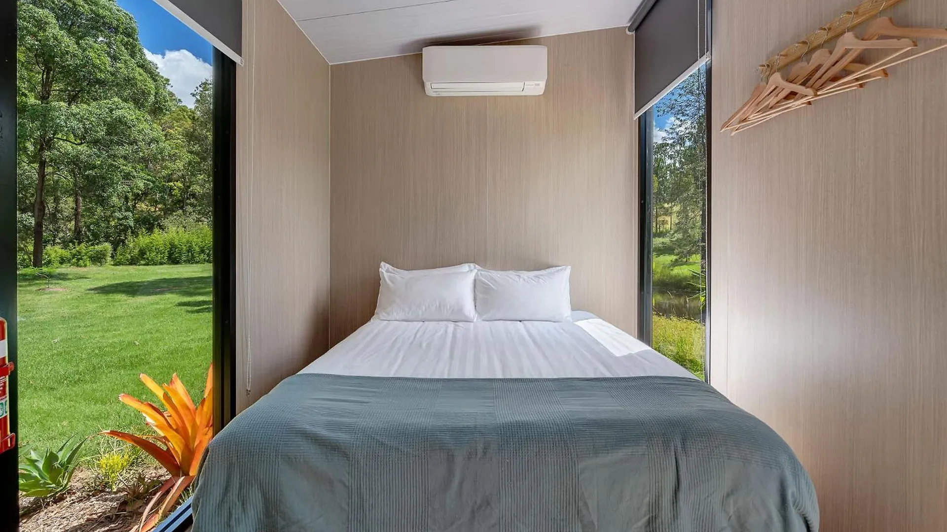Holiday home Chain Of Ponds Cottage By Tiny Away Tamaree